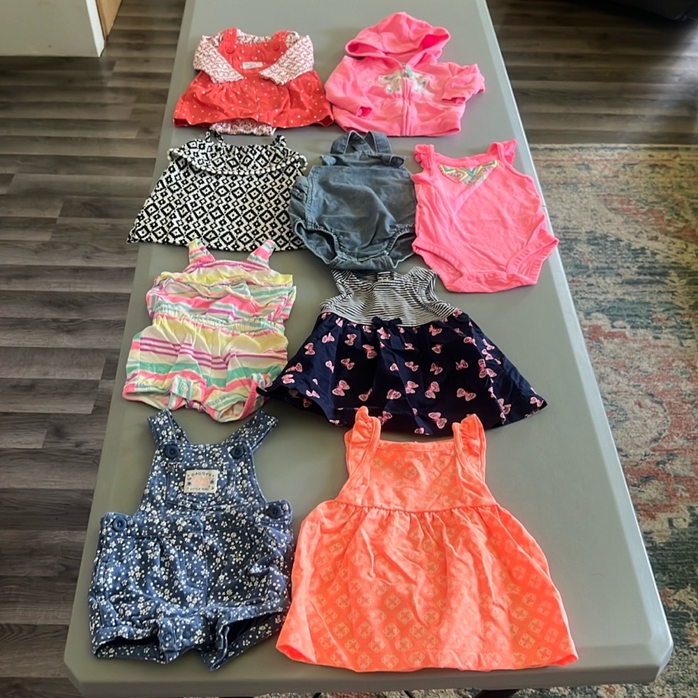 Carter’s Bundle of 9 Summer & Spring Outfits Size 3 Months